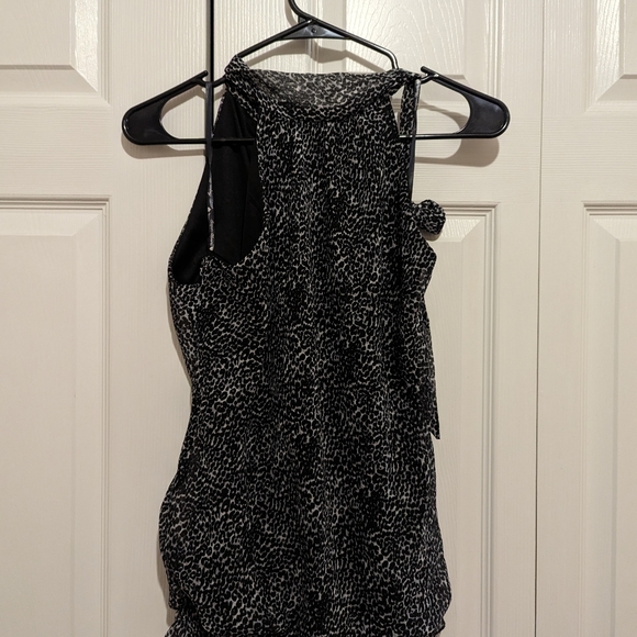 Shirt - Picture 2 of 4